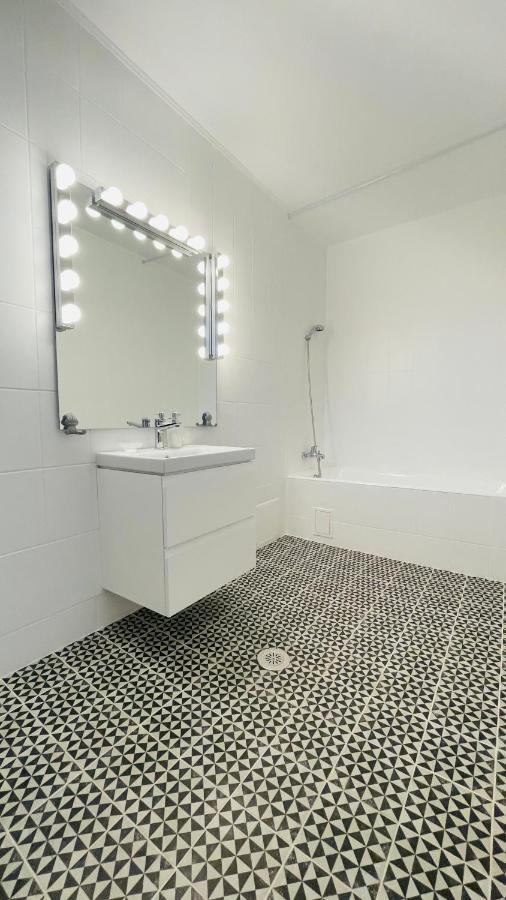 Biolocalia House Dobrogea Apartment Balotesti Bagian luar foto